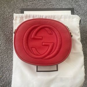 Gucci soho chain crossbody bag